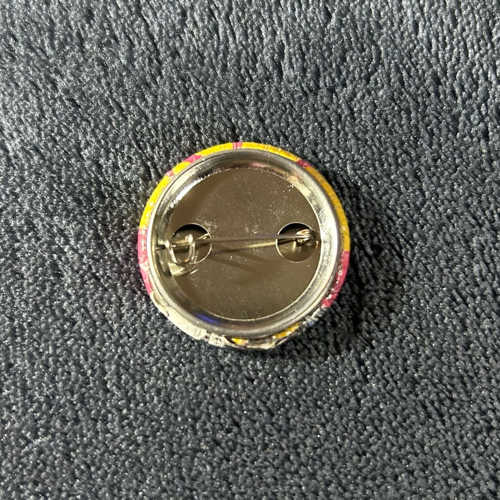 Matilda by Roald Dahl - 1 Button (Handmade) - Picture 3 of 5